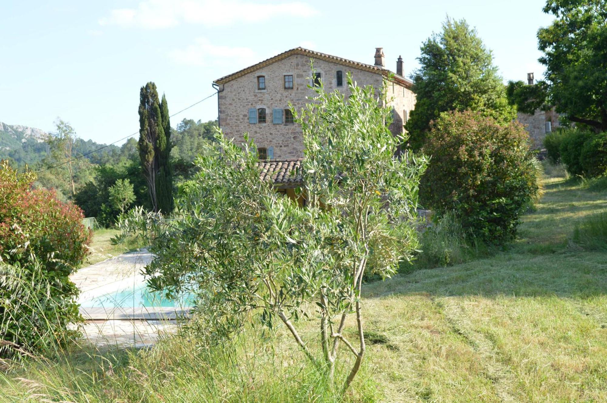 Mas Des Druilles Bed & Breakfast Generargues Екстериор снимка